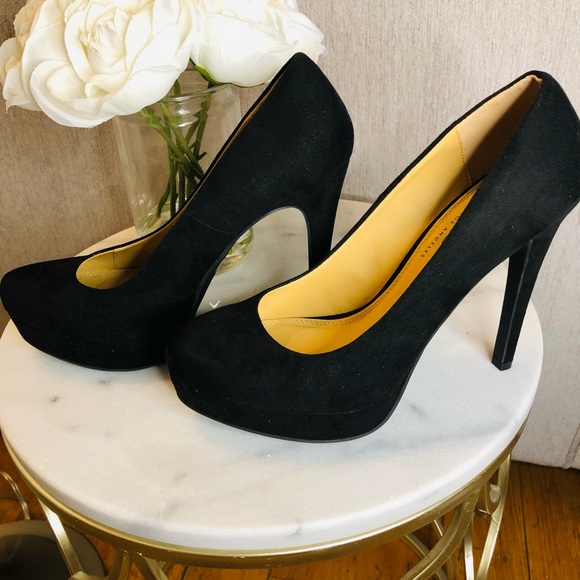Chinese Laundry Black Suede Platform Heels - Picture 7 of 7